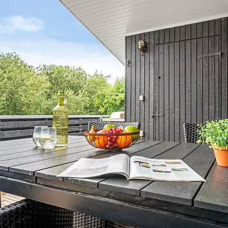 Holiday Cariba - 1-5km From The Sea By Interhome
