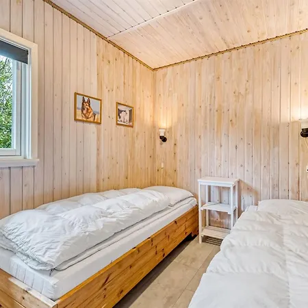 Holiday Cariba - 1-5km From The Sea By Interhome *